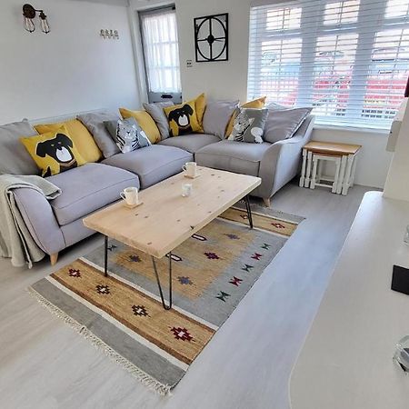 Bosun'S Cottage Luxury Stay In The Heart Of Town Weymouth Kültér fotó