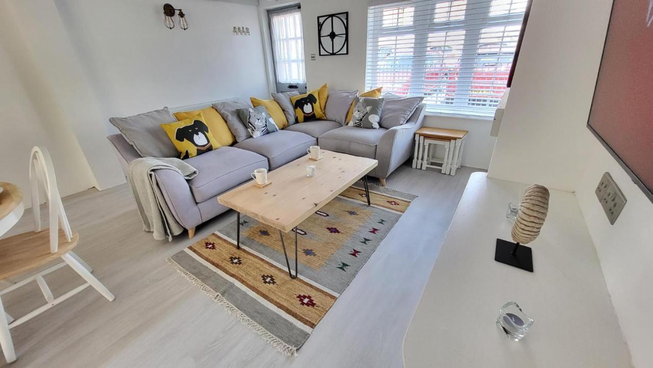 Bosun'S Cottage Luxury Stay In The Heart Of Town Weymouth Kültér fotó
