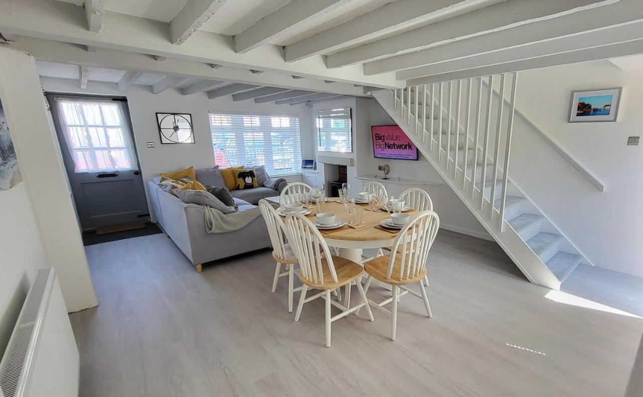Bosun'S Cottage Luxury Stay In The Heart Of Town Weymouth Kültér fotó